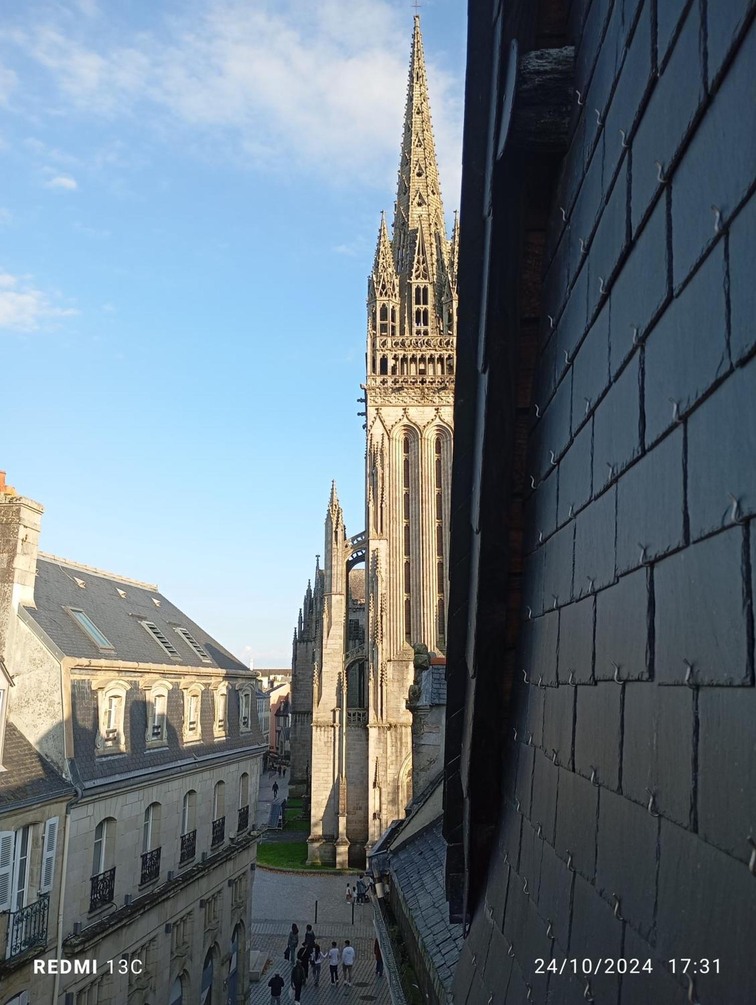 Escapade Romantique Sous Les Toits De Kereon - Centre Historique, Rue Pietonne Quimper Exteriör bild