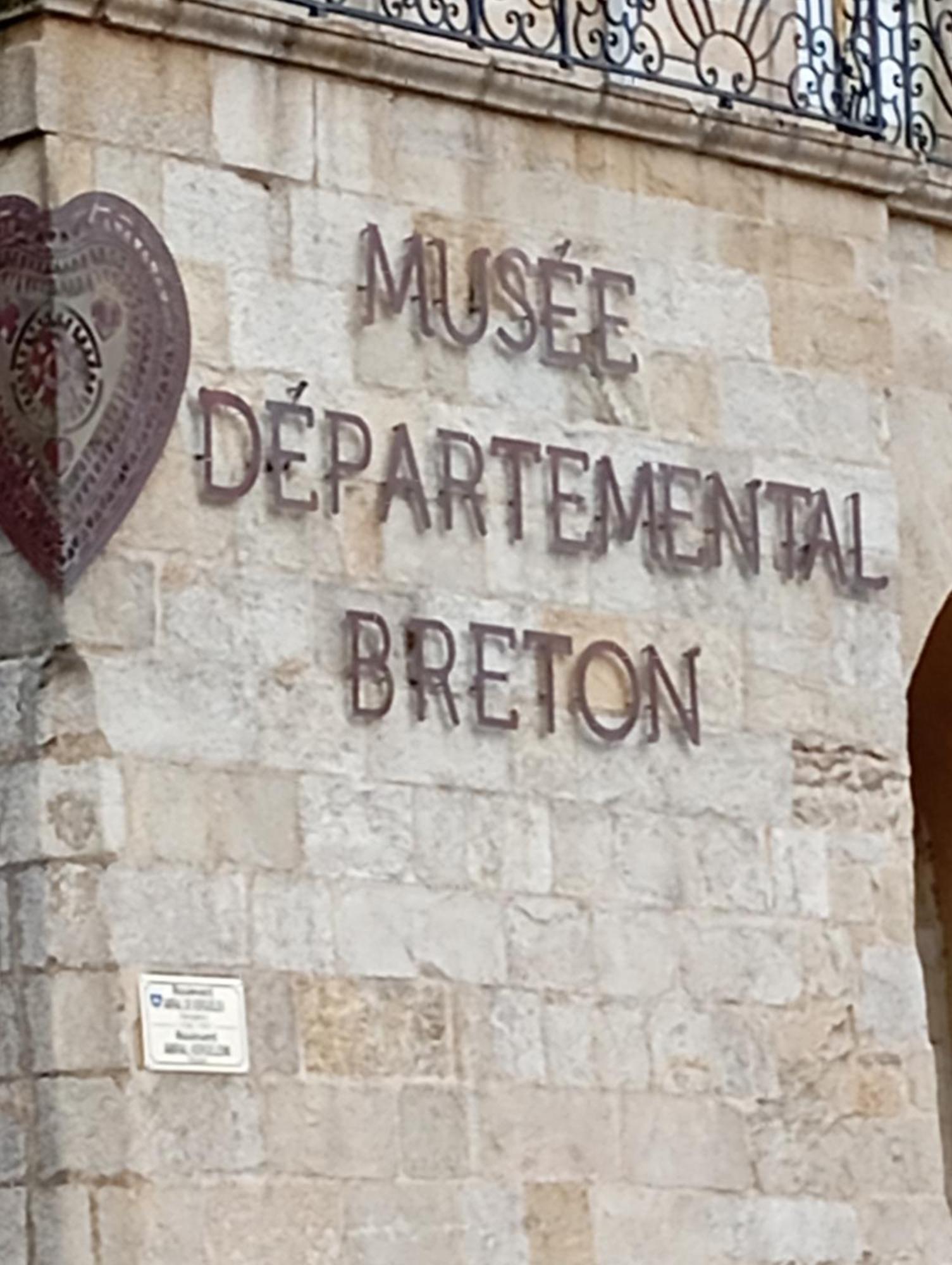 Escapade Romantique Sous Les Toits De Kereon - Centre Historique, Rue Pietonne Quimper Exteriör bild